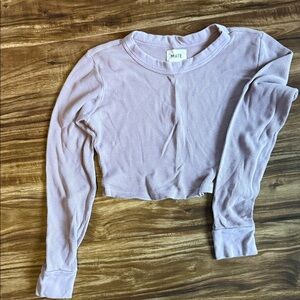 MATE THE LABEL Long Sleeve Ribbed Cropped Top in Lavender